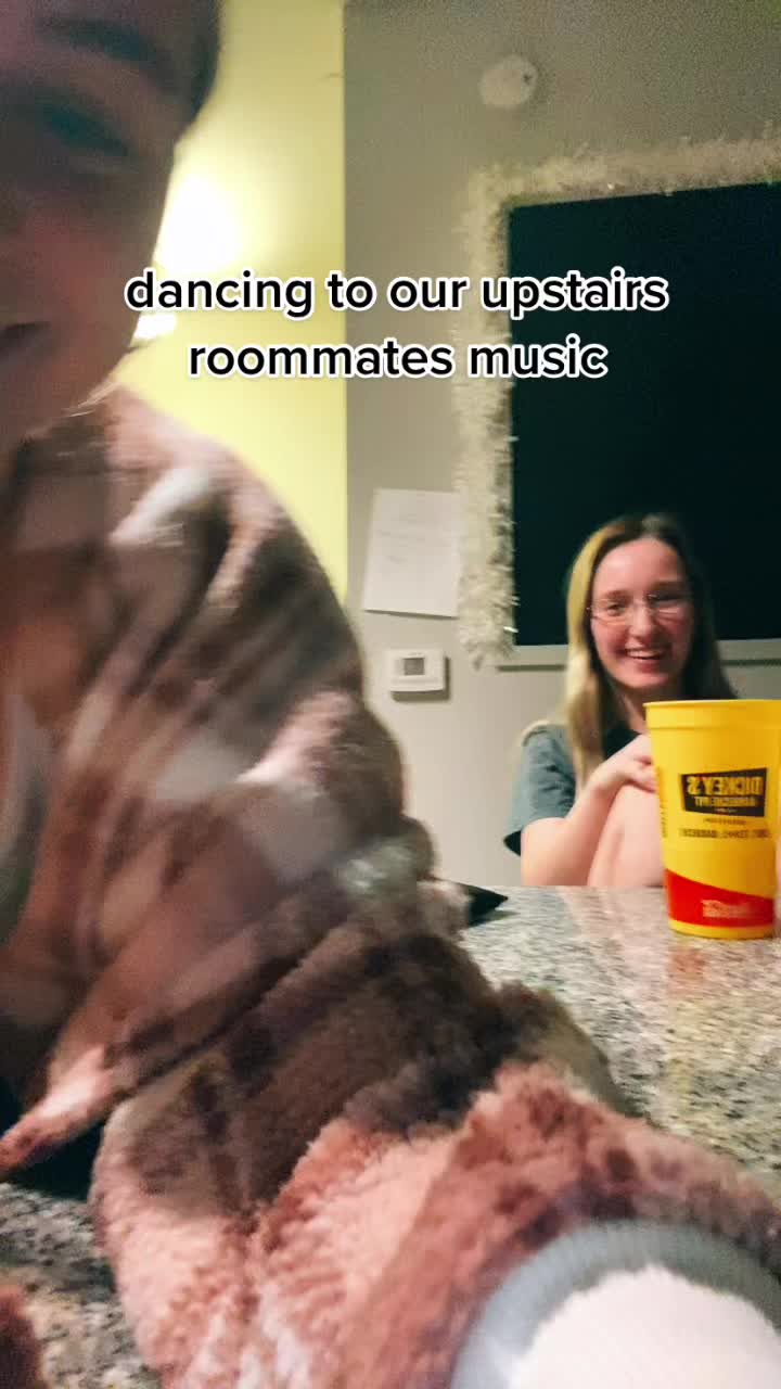 @T