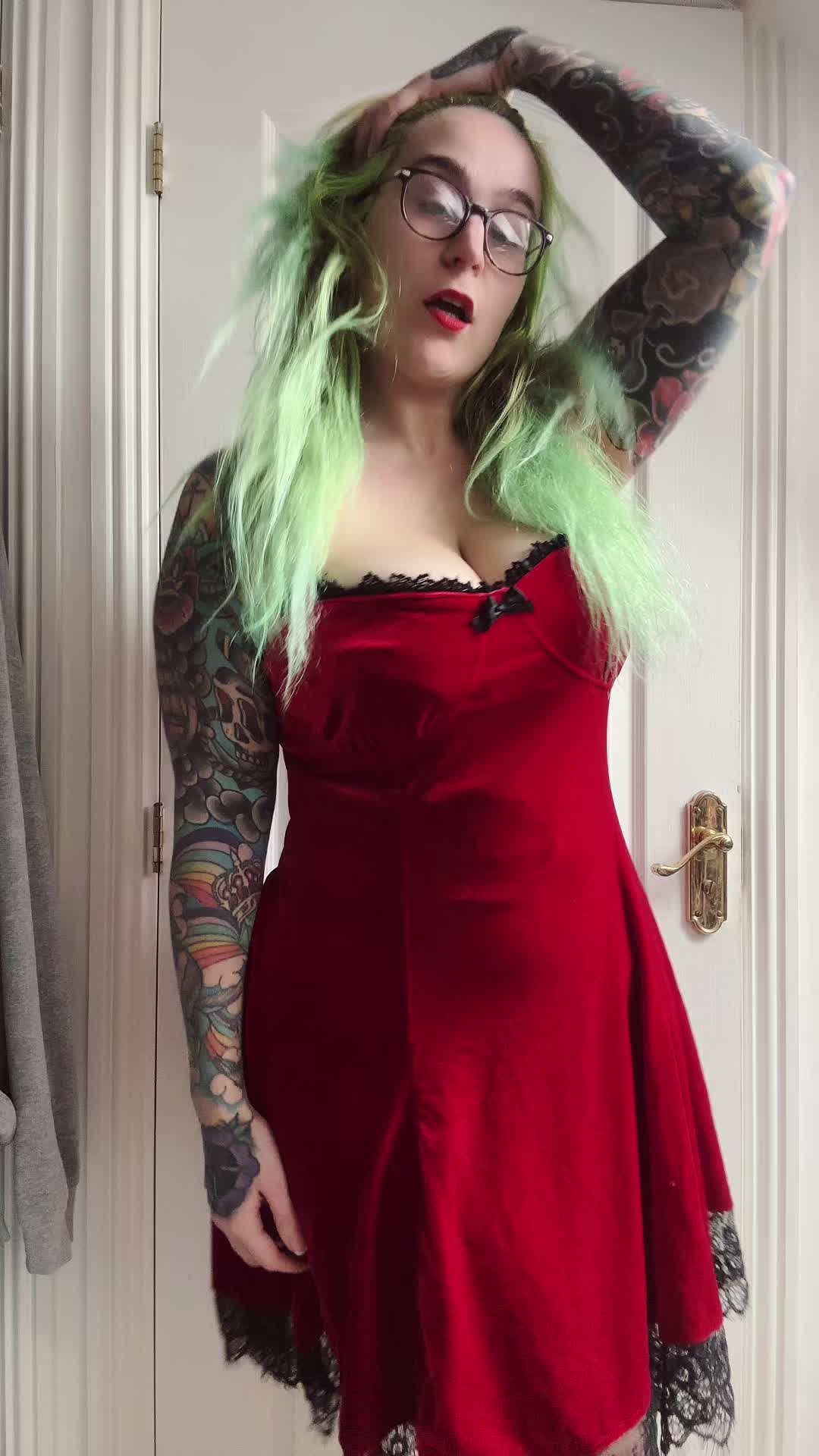 @Official_Elizabeth