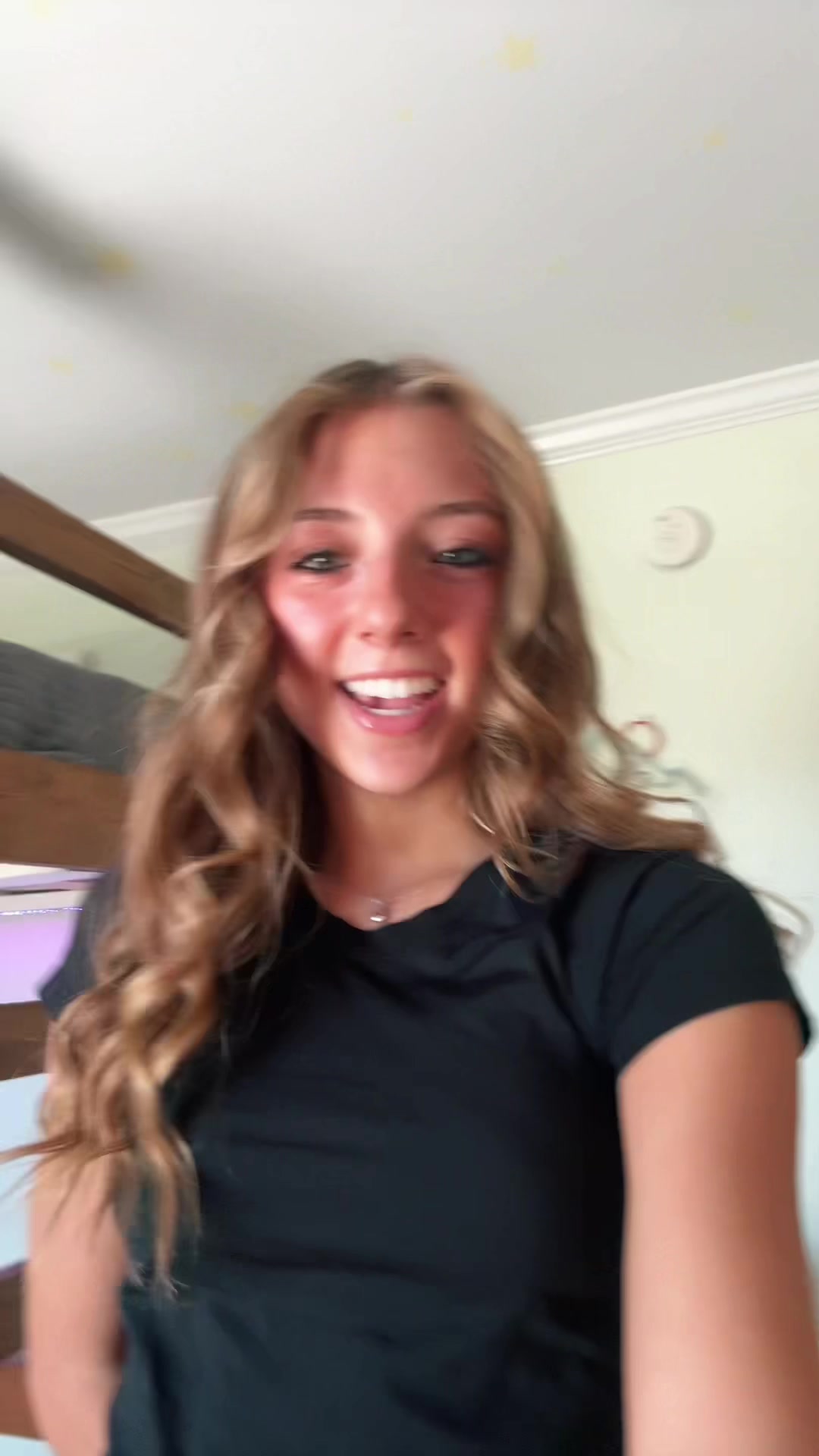 @Ella🧿