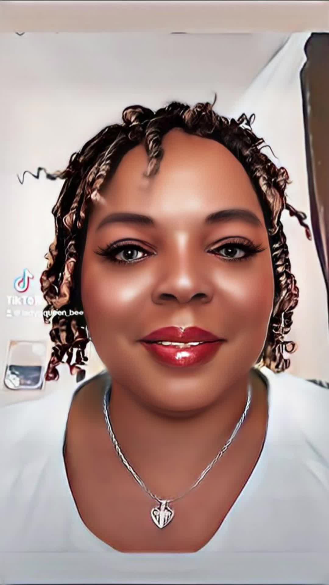 @LadygQueen♑️