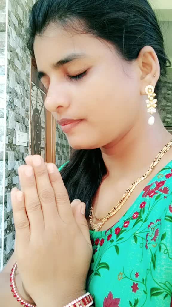 @Nishaactor