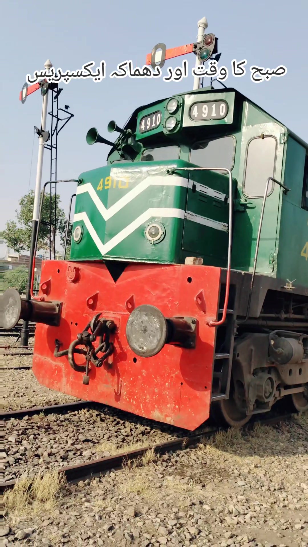 @Rail and Travel Scene