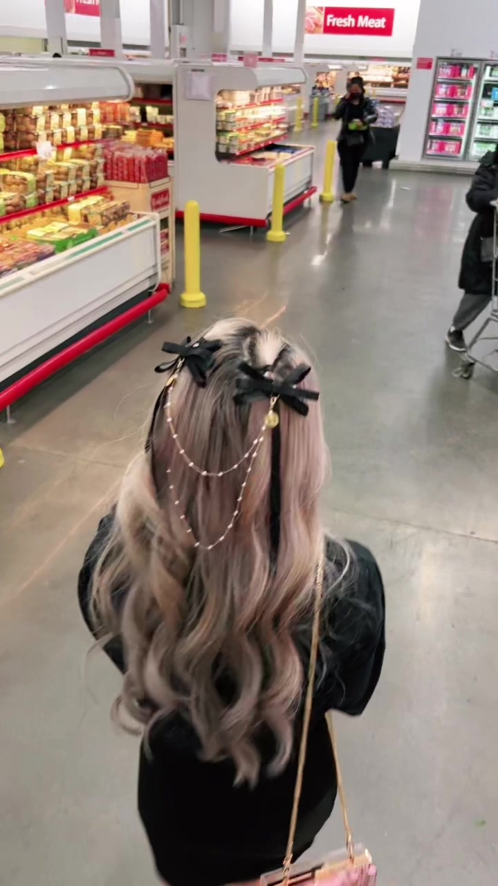@Michelle🌙✨
