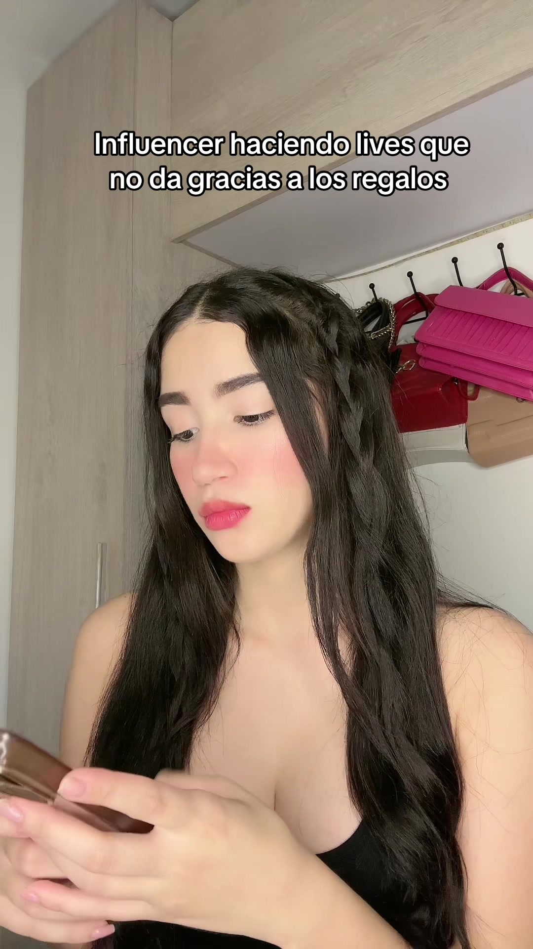 @Mich🖤👻