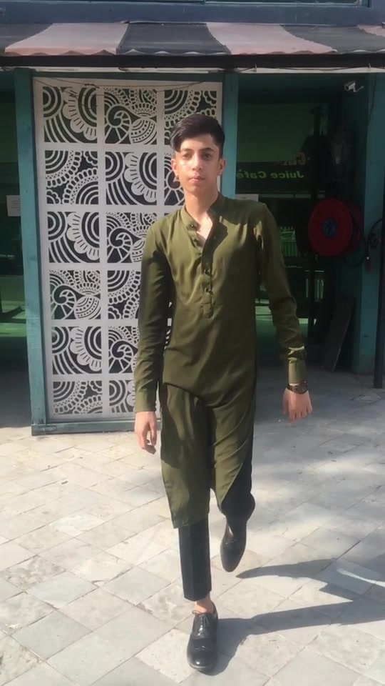 @star_boy_tayyib