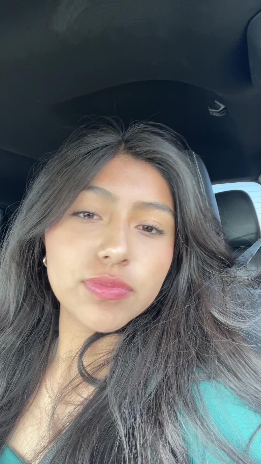 @Adriana
