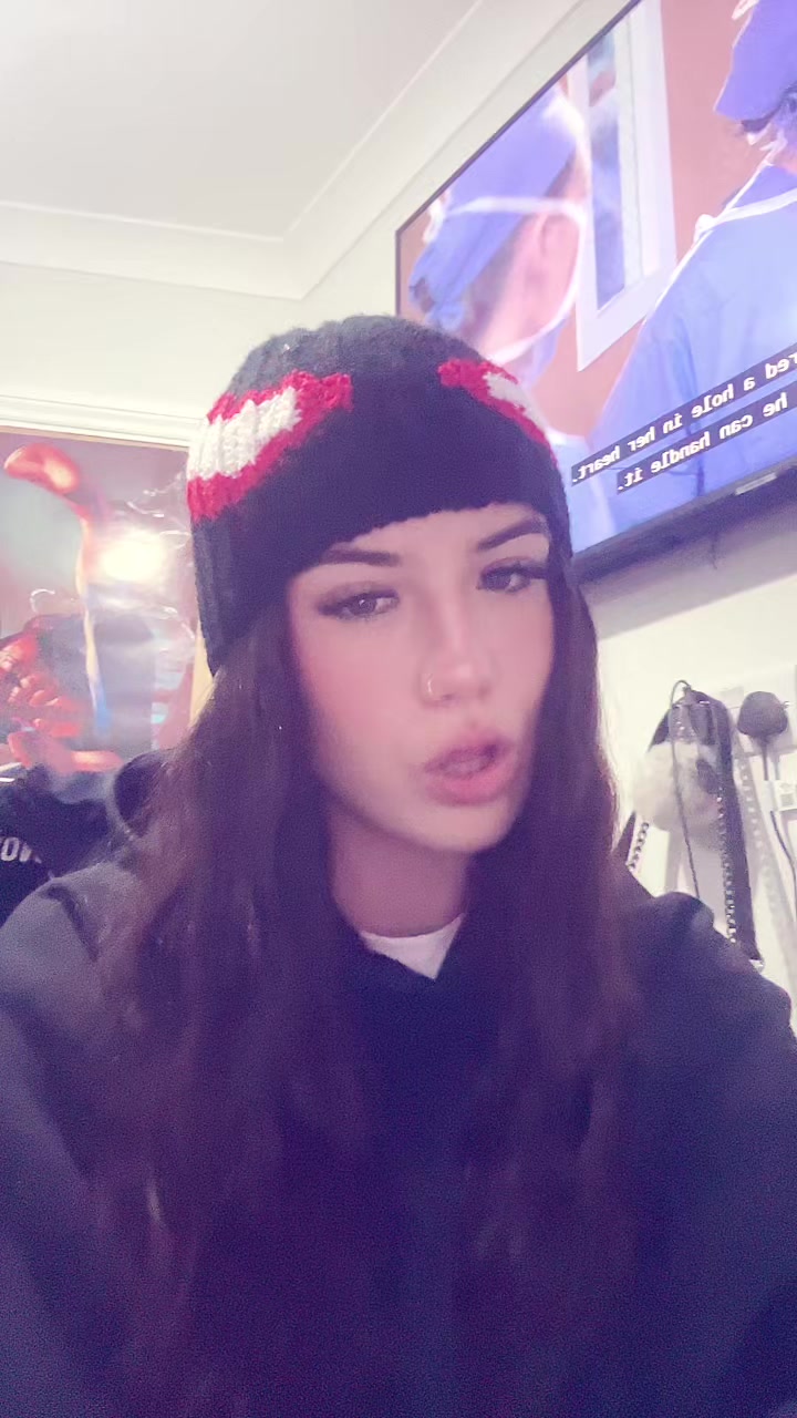 @isabelleburton18