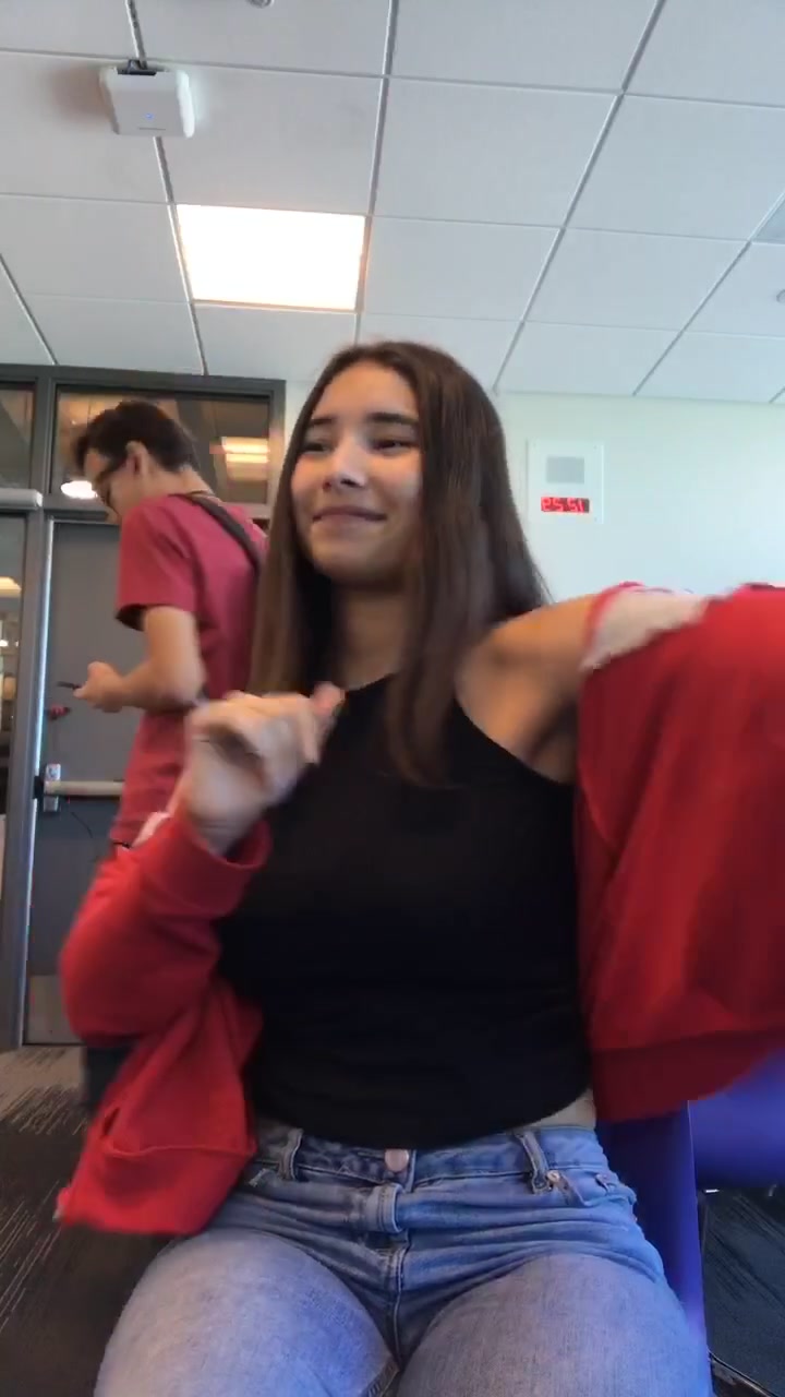 @Ashley 👅