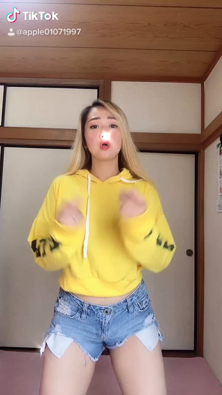 @Apple 🥀 (アップル 川上)