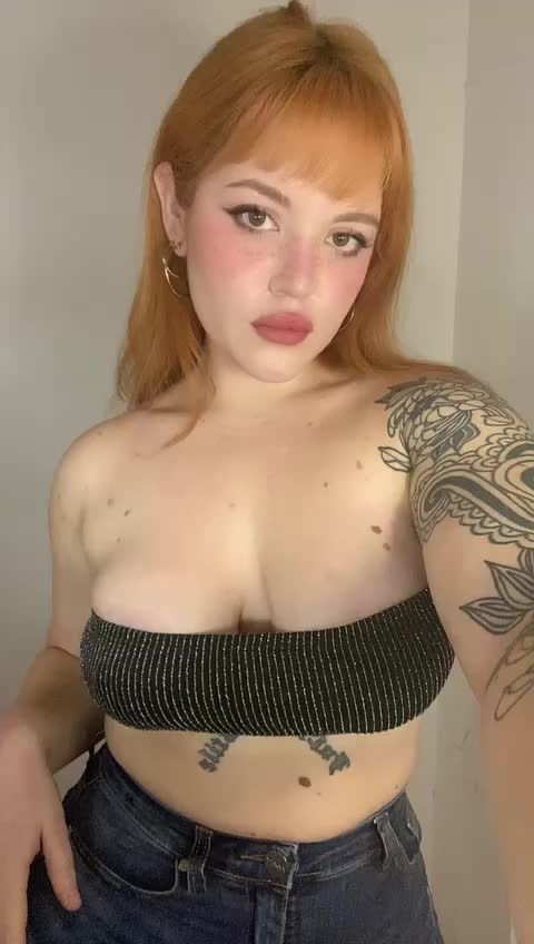 @Florencia | Latina Model 🔥