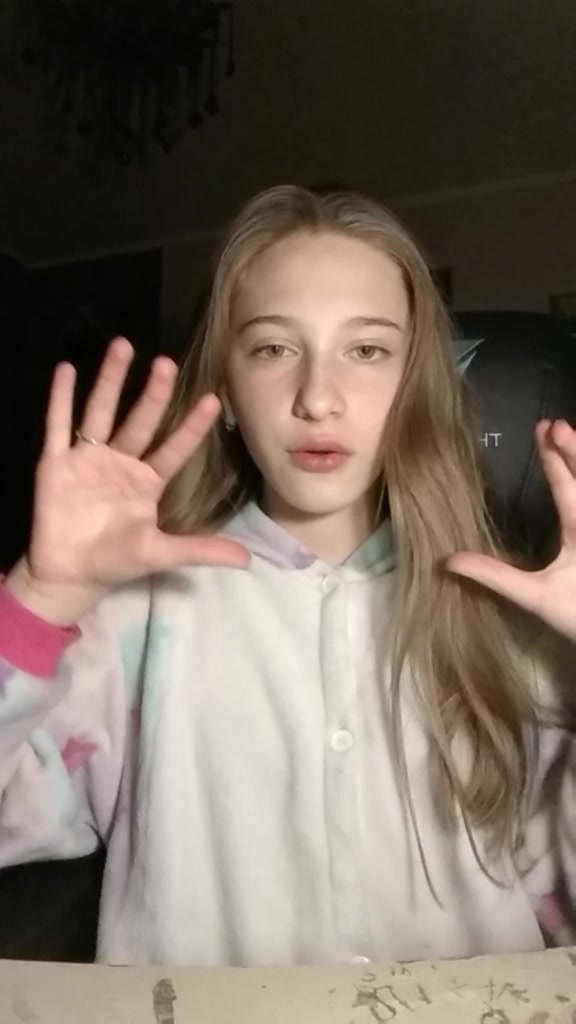 @viktoriia