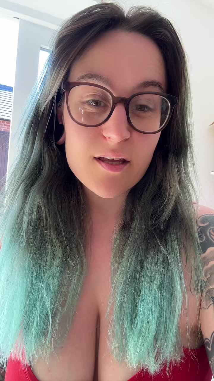 @Official_Elizabeth