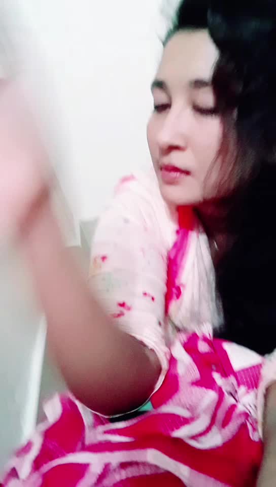 @Akhi aktar