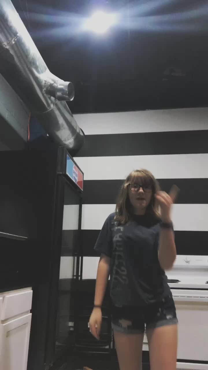 @Dèvíñ