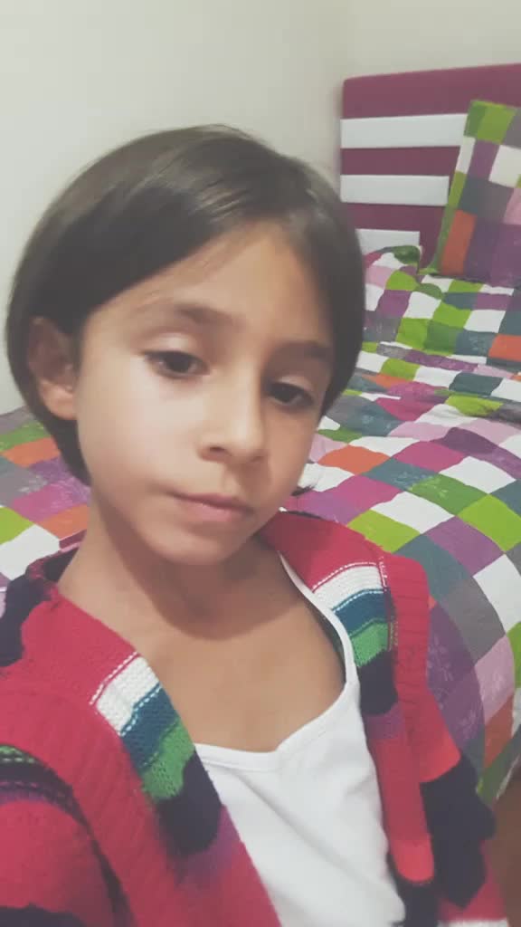 @ela_esra