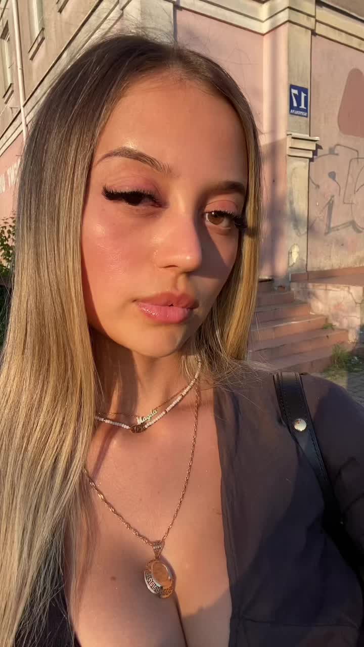 @Vanessa