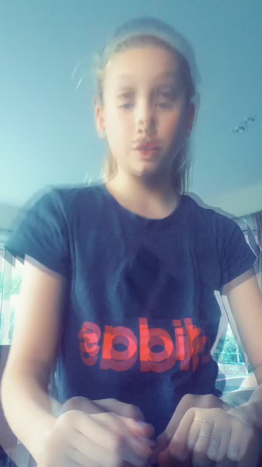 @Blondeeeeeee