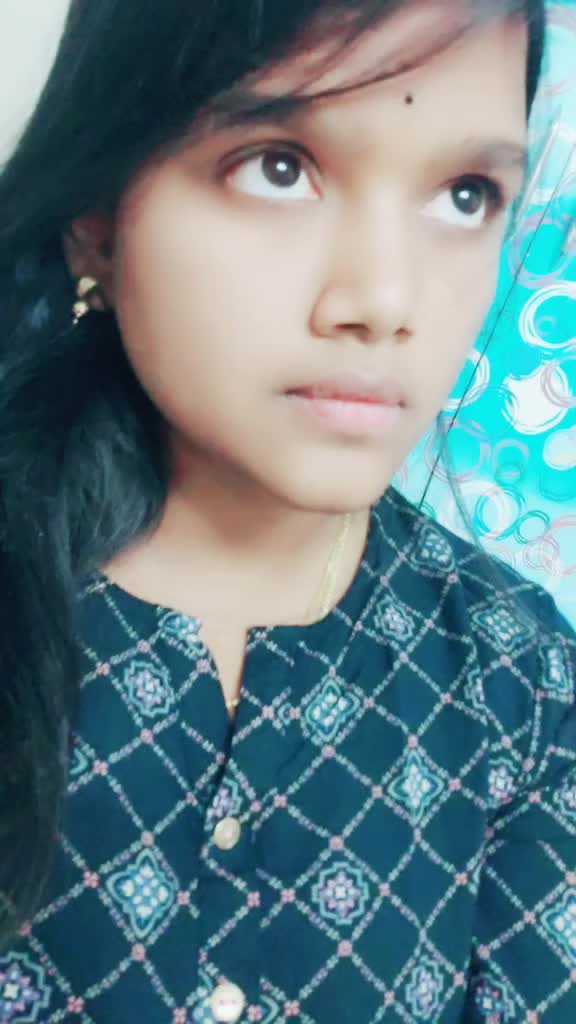 @MOUNIKA😁😁