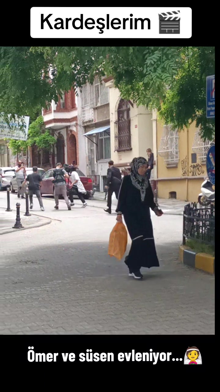 @Kamera Arkası
