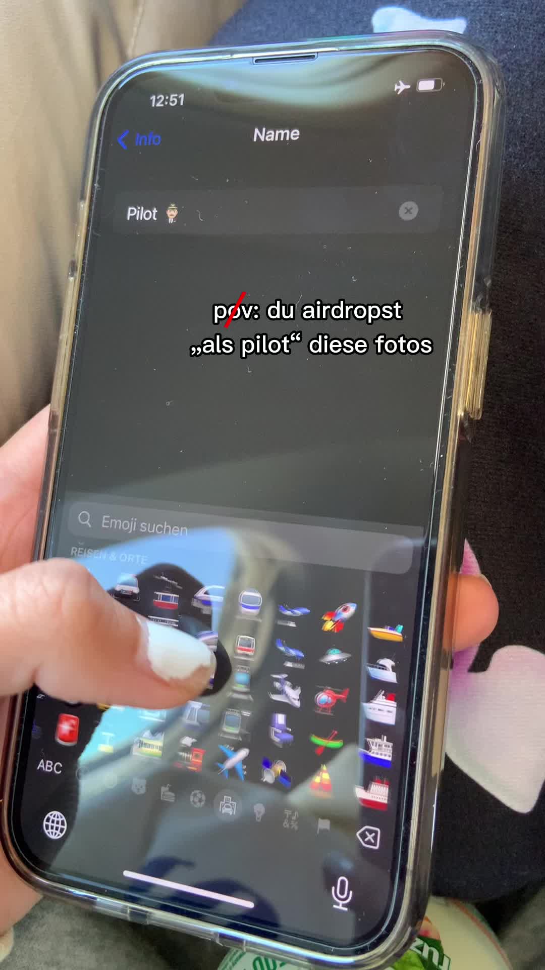 @𝑎𝑚𝑒𝑙𝑖𝑎