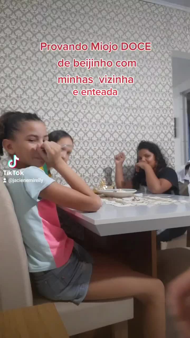 @Jaciene Mirelly