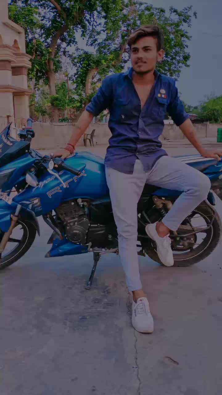 @__(_राजा_)__मे_ल_डी❤