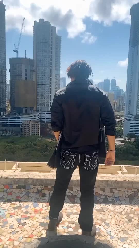 @Khan Amir⚡️