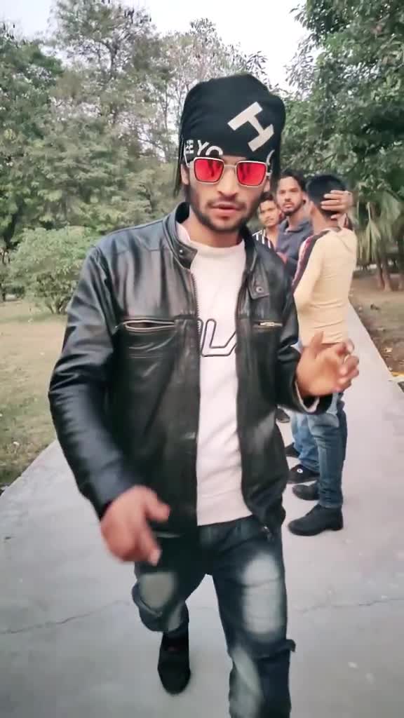 @Mr_Hassu707