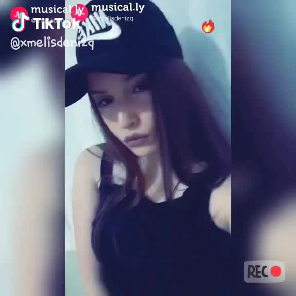 @xmelisadnzq