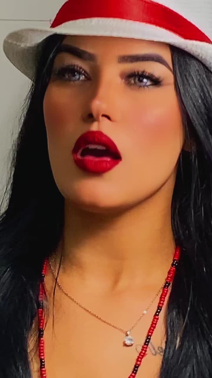 @tatypiresof