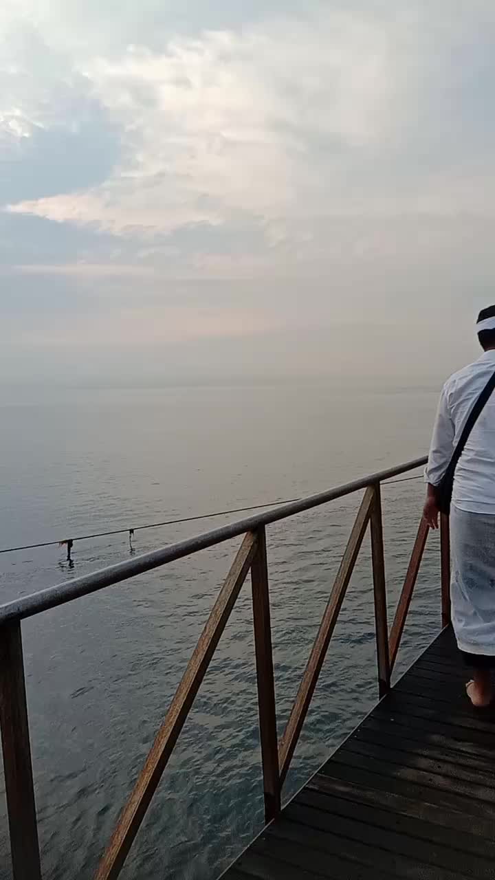 @pandeelok