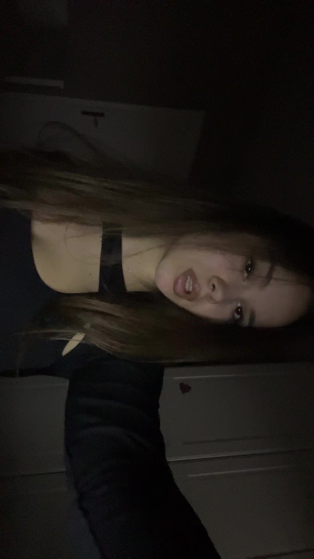 @e