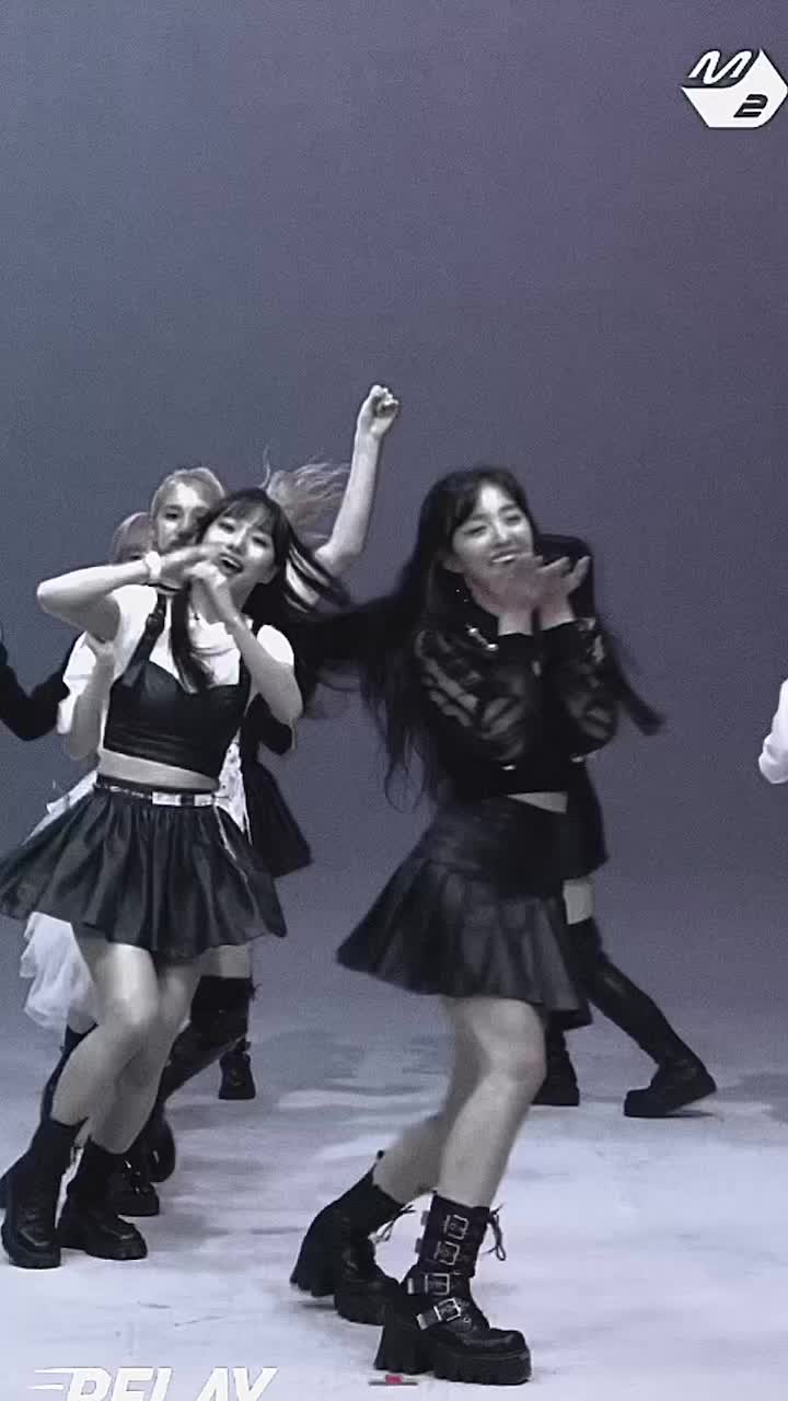@vibing.kpop