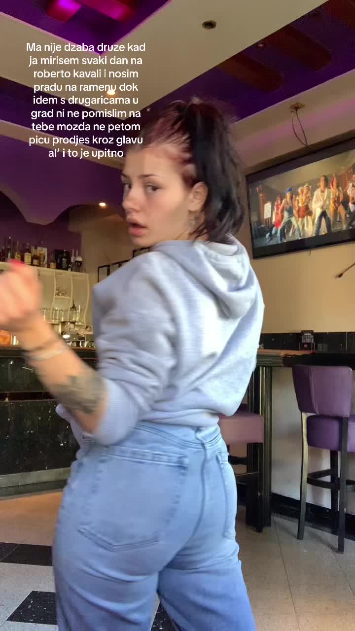 @hanozazzha