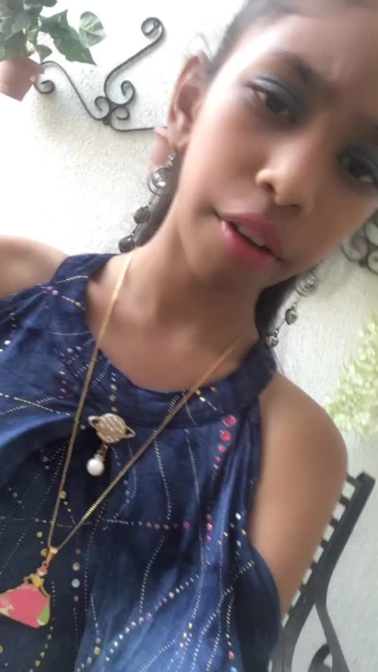 @🎀JANHAVI 🎀
