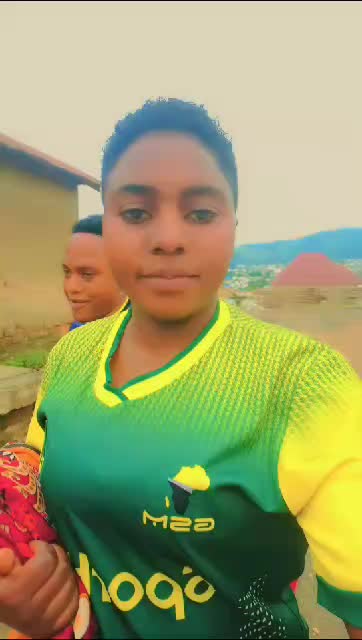 @@win.G cute girl
