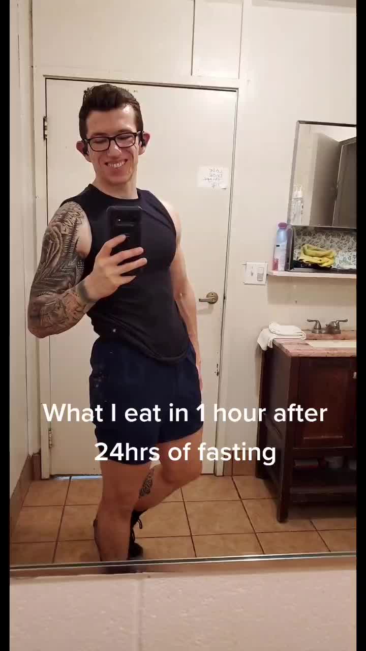 @Joey Mukbangs 480🌵559🌴