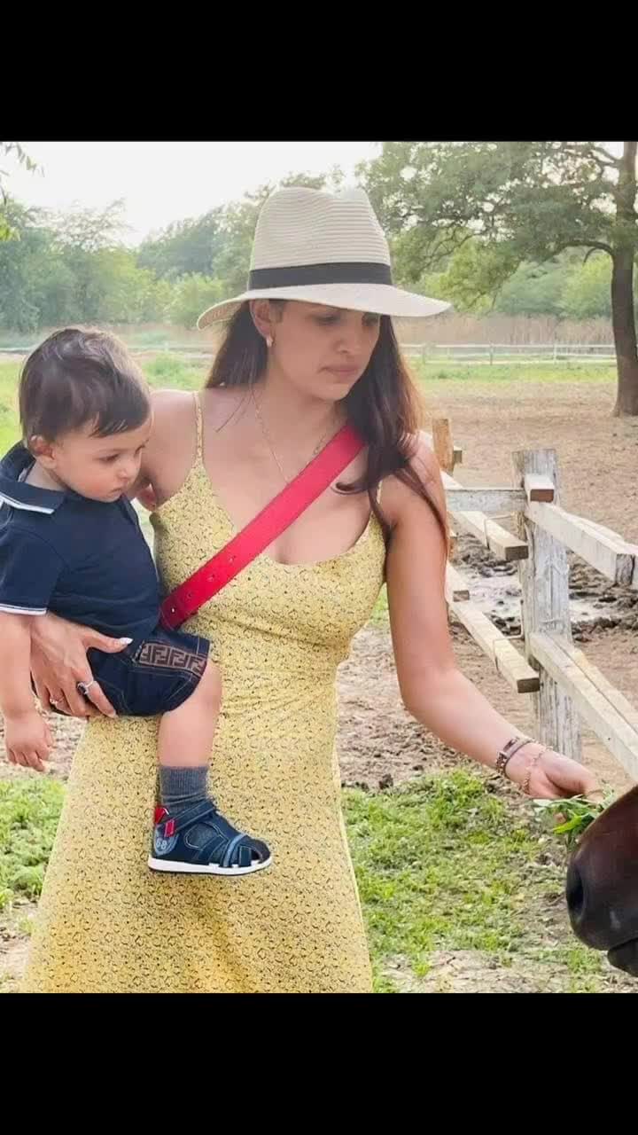 @CarmenVillaloboss