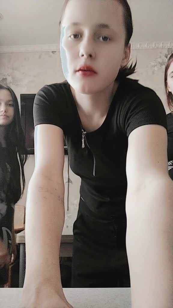 @v__09kz