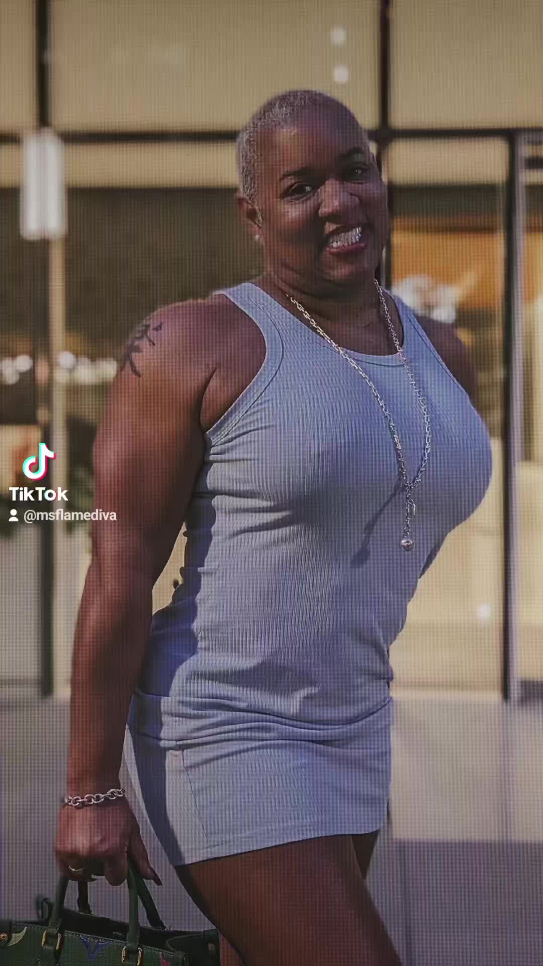 @MsFlameDiva