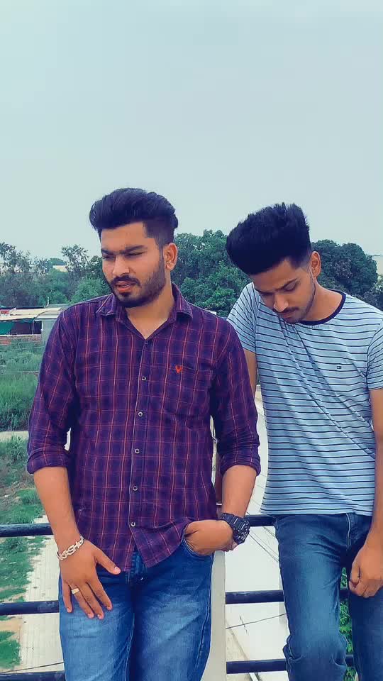 @Akashdhaliwal96