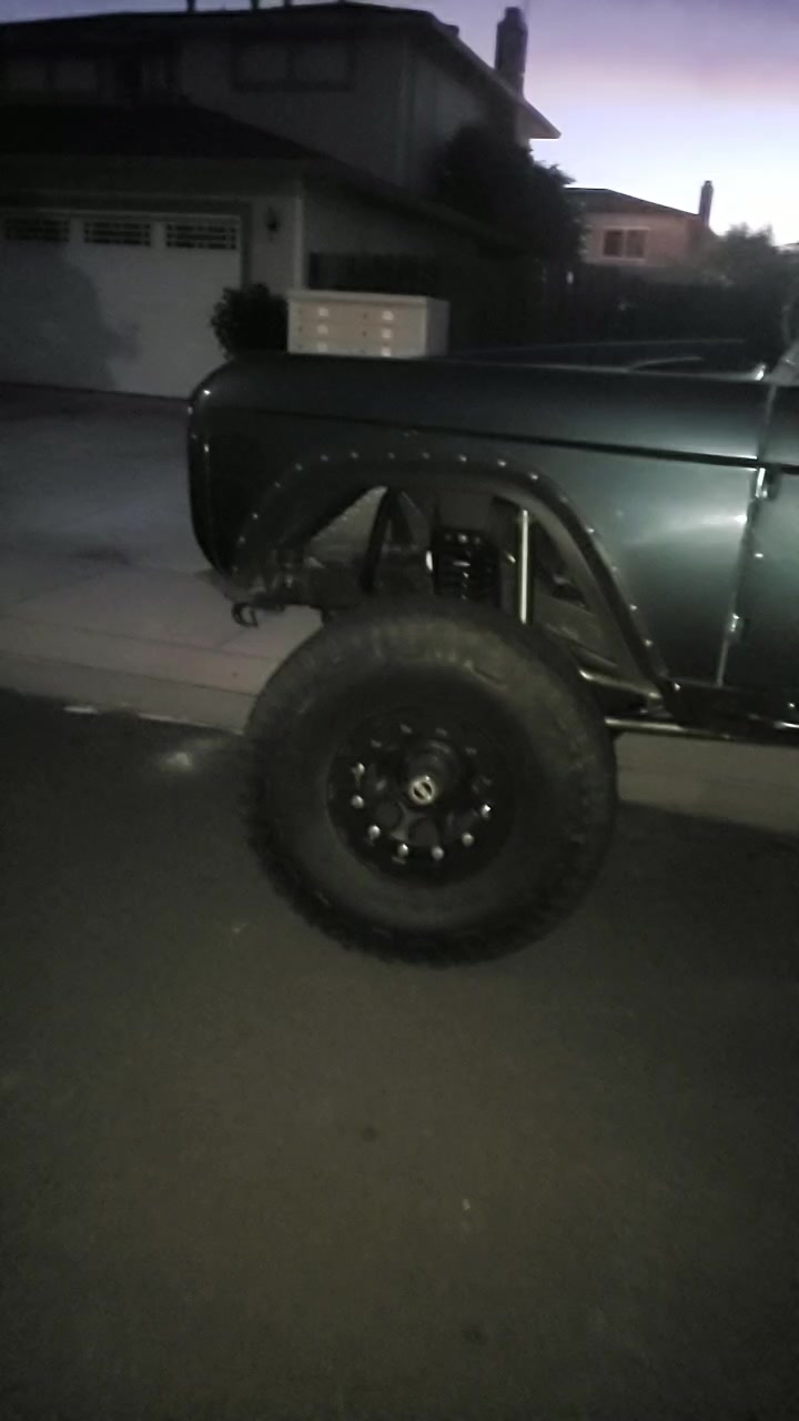 @Wildbronco