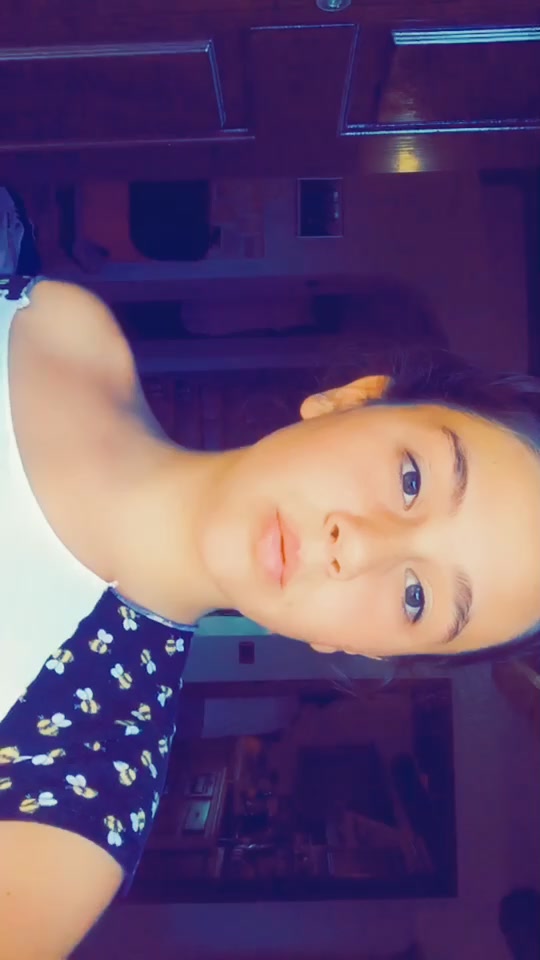 @Helena☘️💕