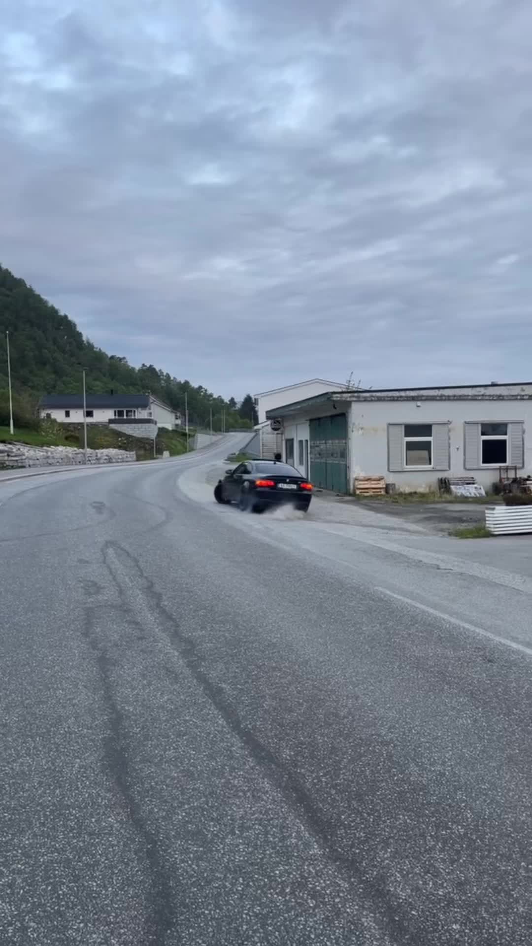 @Andr&eacute; Skeide S&aelig;tre
