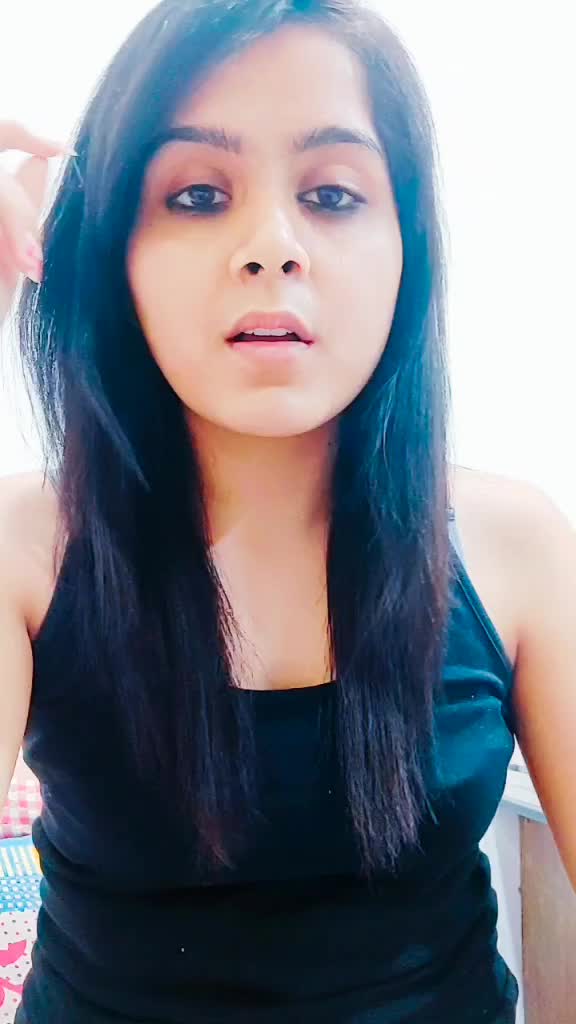 @Pinky Tekchandani💃