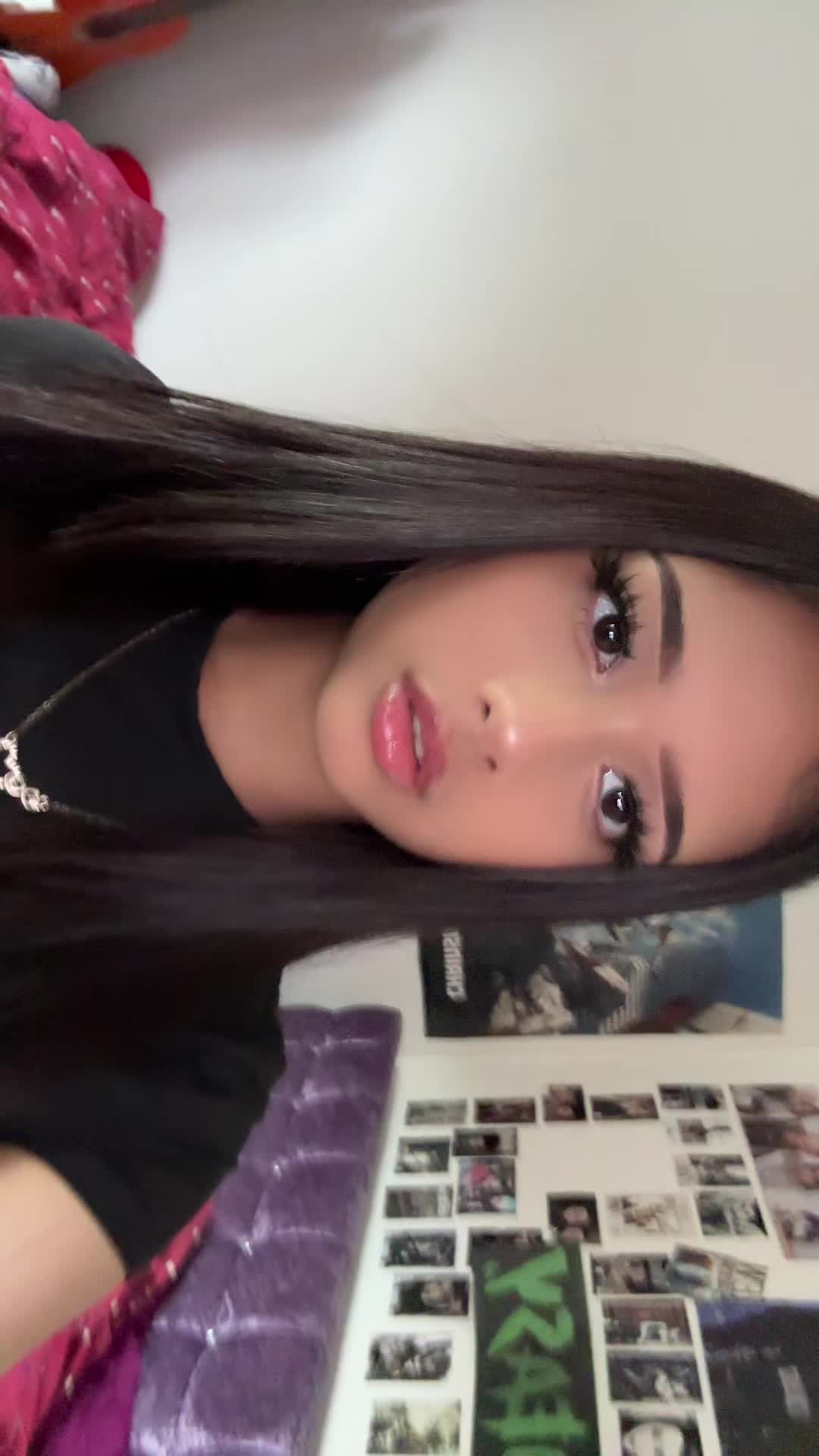 @aish🐼
