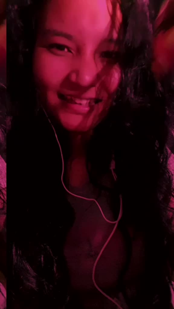 @《☆Helen kunwari☆》