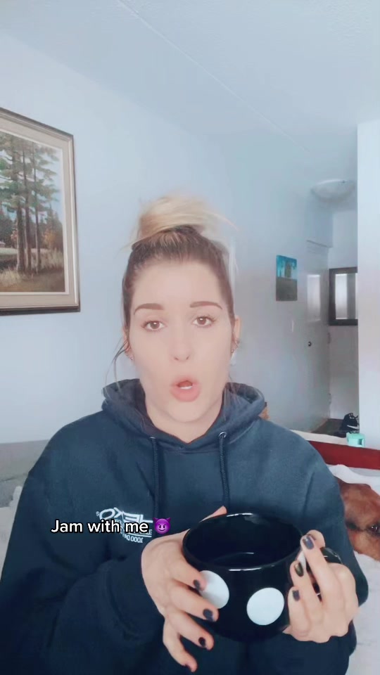 @M- Annamarie