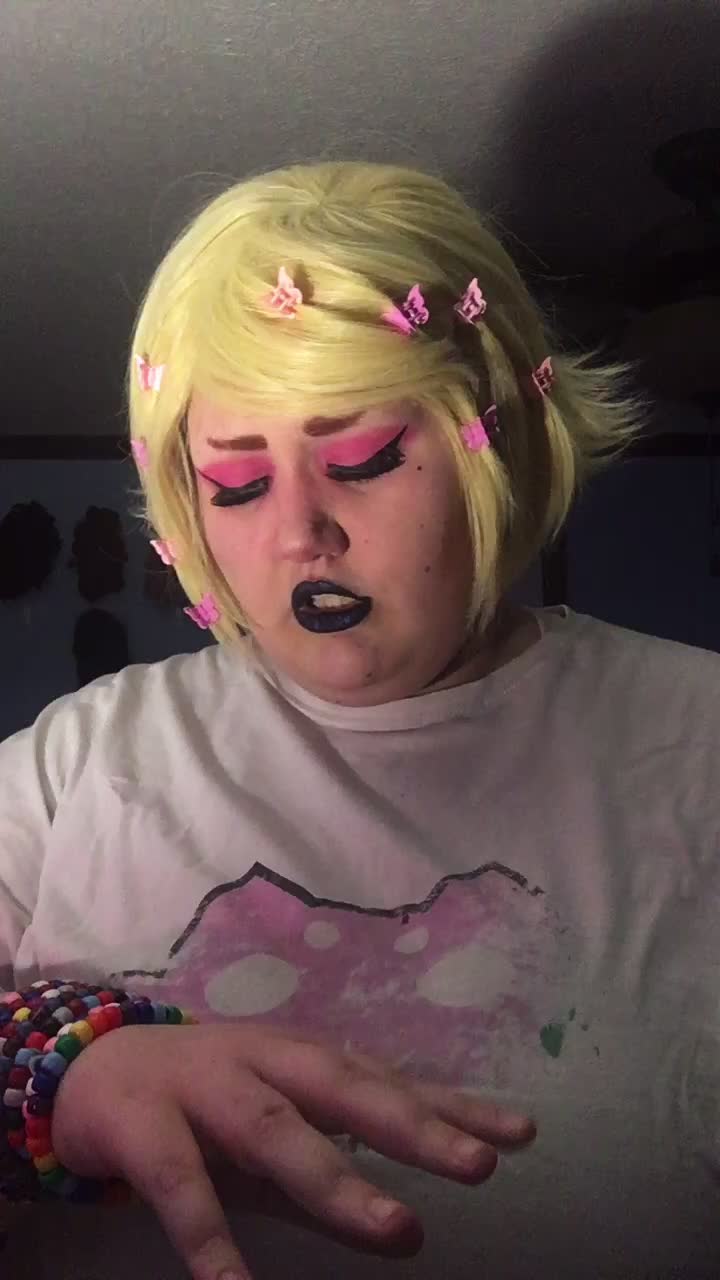 @JaneRoxy