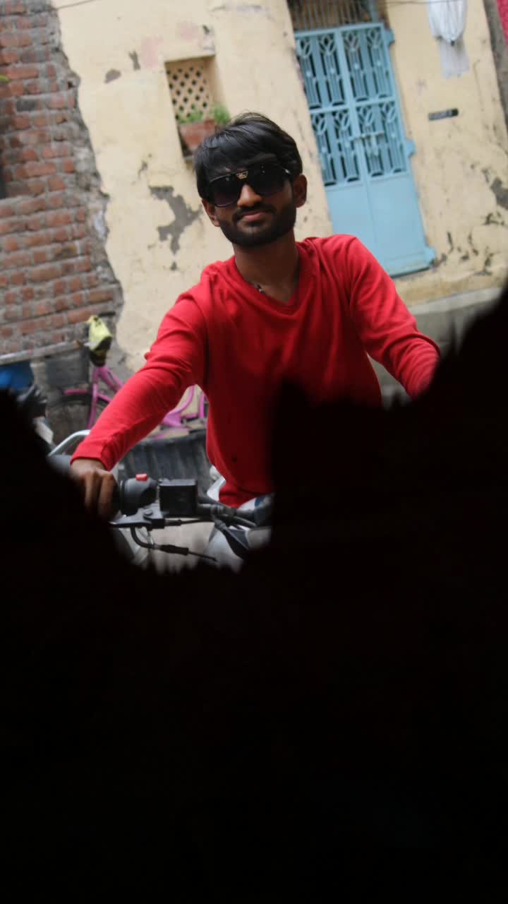 @Sunil Bhatti